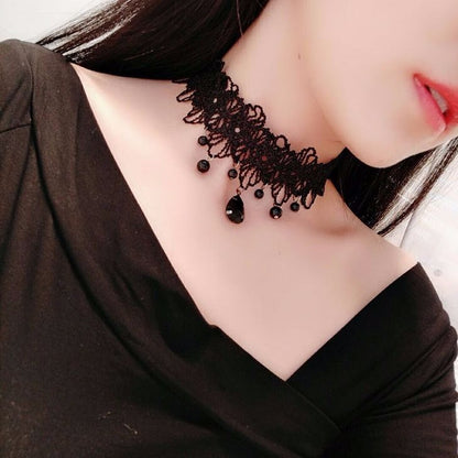 Multi-layer crystal lace necklace choker clavicle chain