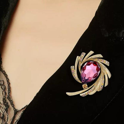 Flash Diamond Moon Pearl Brooch