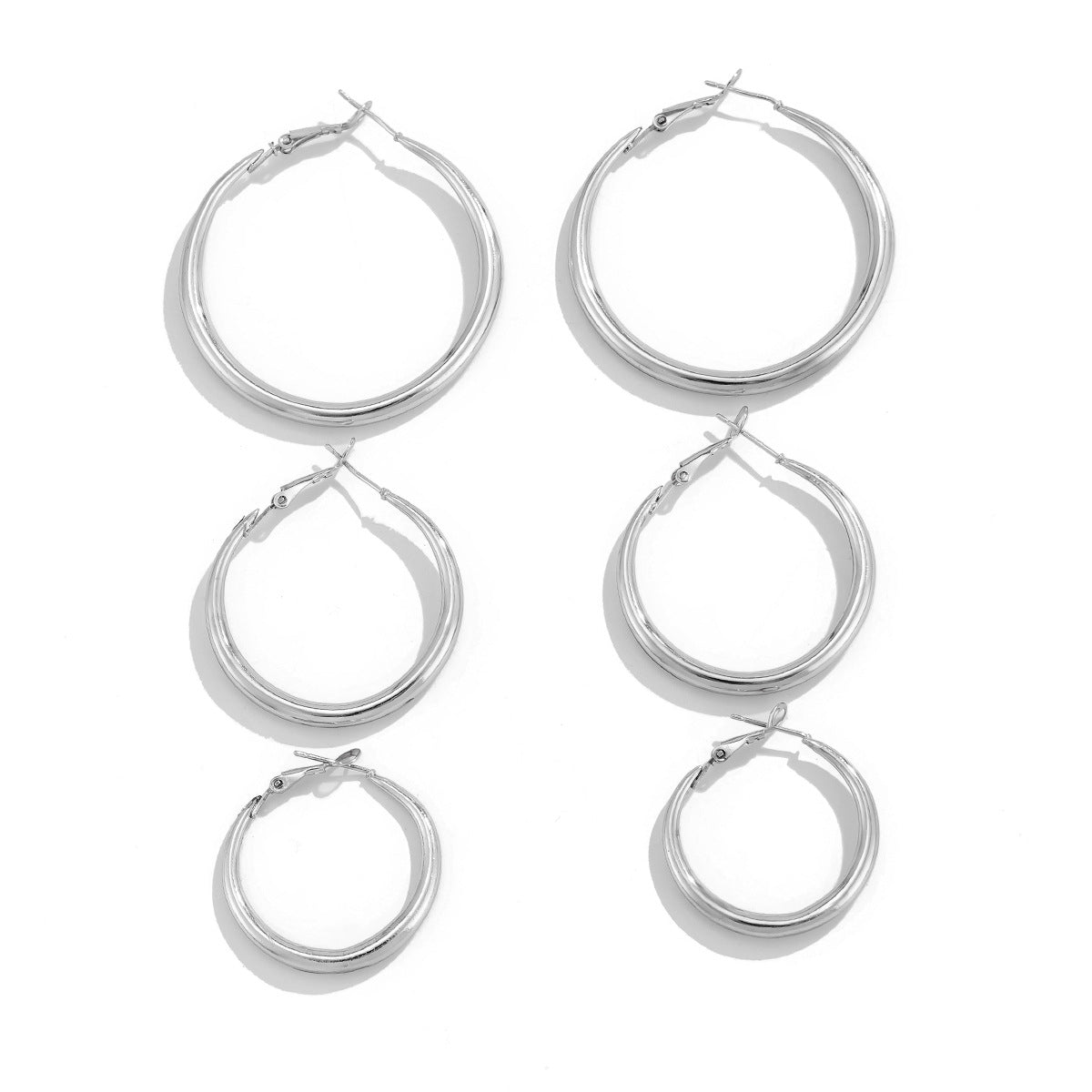 Metal size round earrings