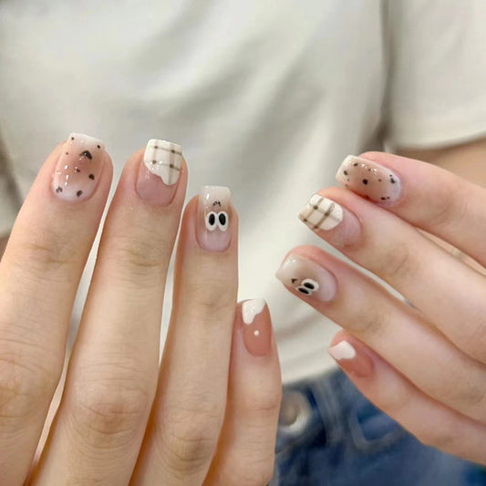 Cute Big Eyes Checkered Autumn Winter Ombre Nails