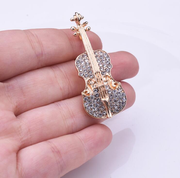 Violin corsage