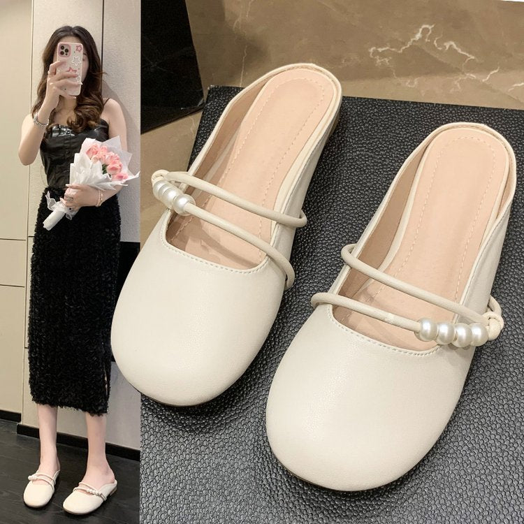 Flat lazy casual sandals