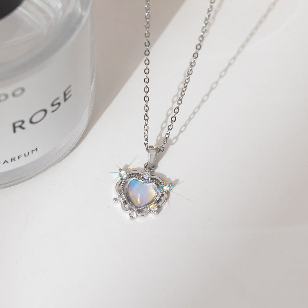 Love necklace blue zircon