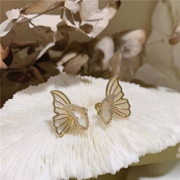 Designer butterfly wing earrings stud earrings