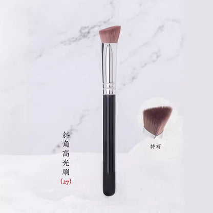 Angled Triangle Highlighter Brush