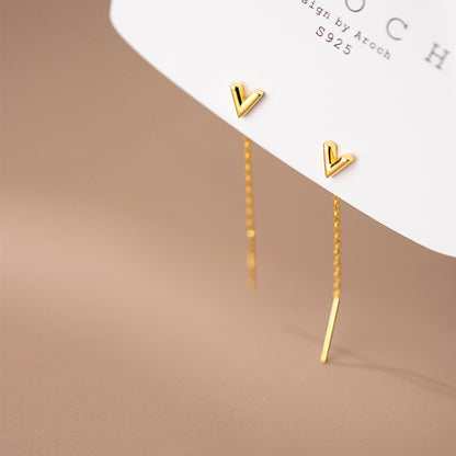 V letter earrings fashion