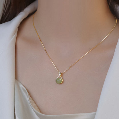 Imitation Hetian jade titanium steel necklace fashion