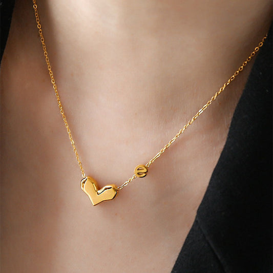 Three-dimensional love letter necklace