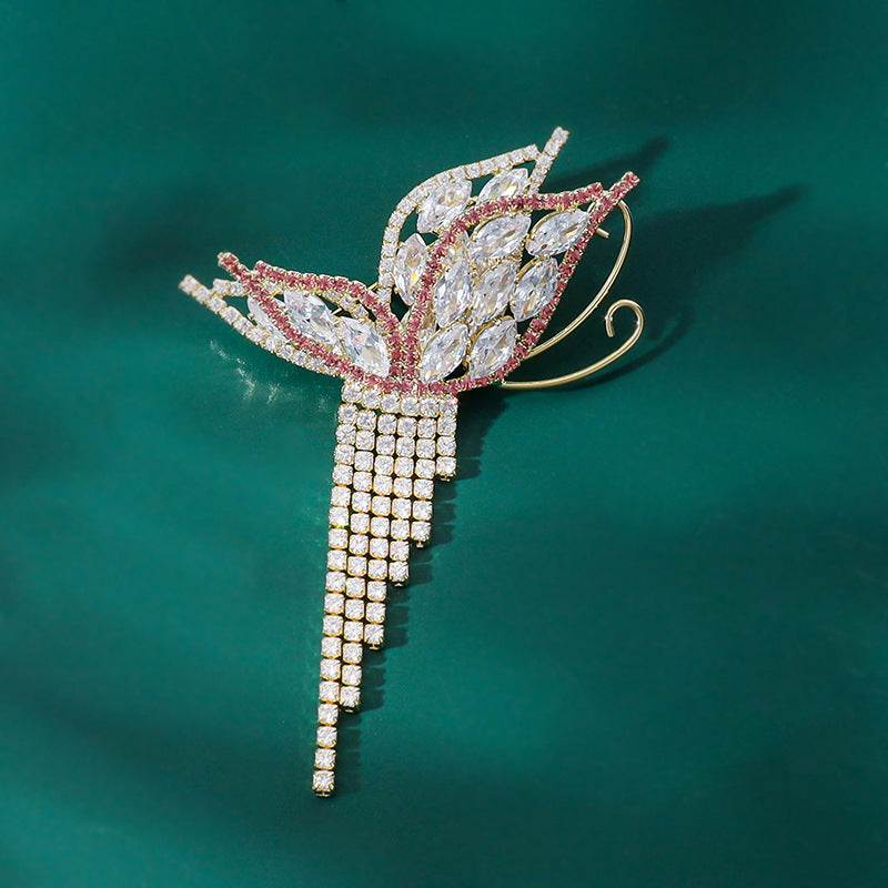 Wholesale of fringed brooch accessories