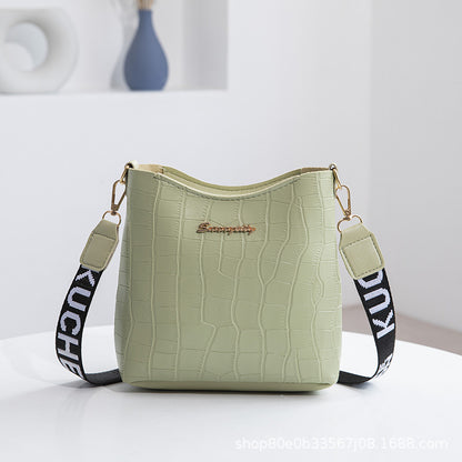 Korean version women's shoulder bag