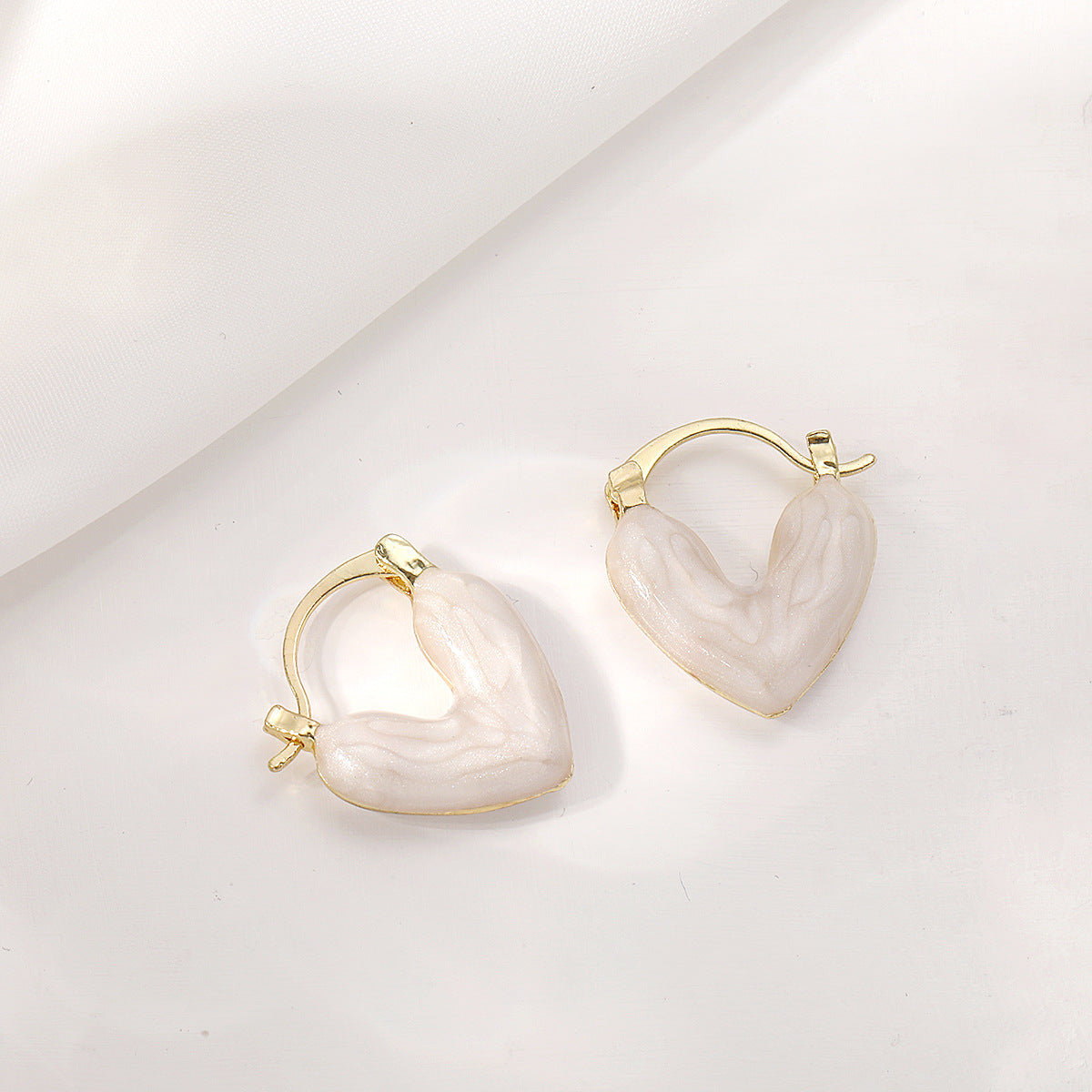 Glaze Heart Earrings