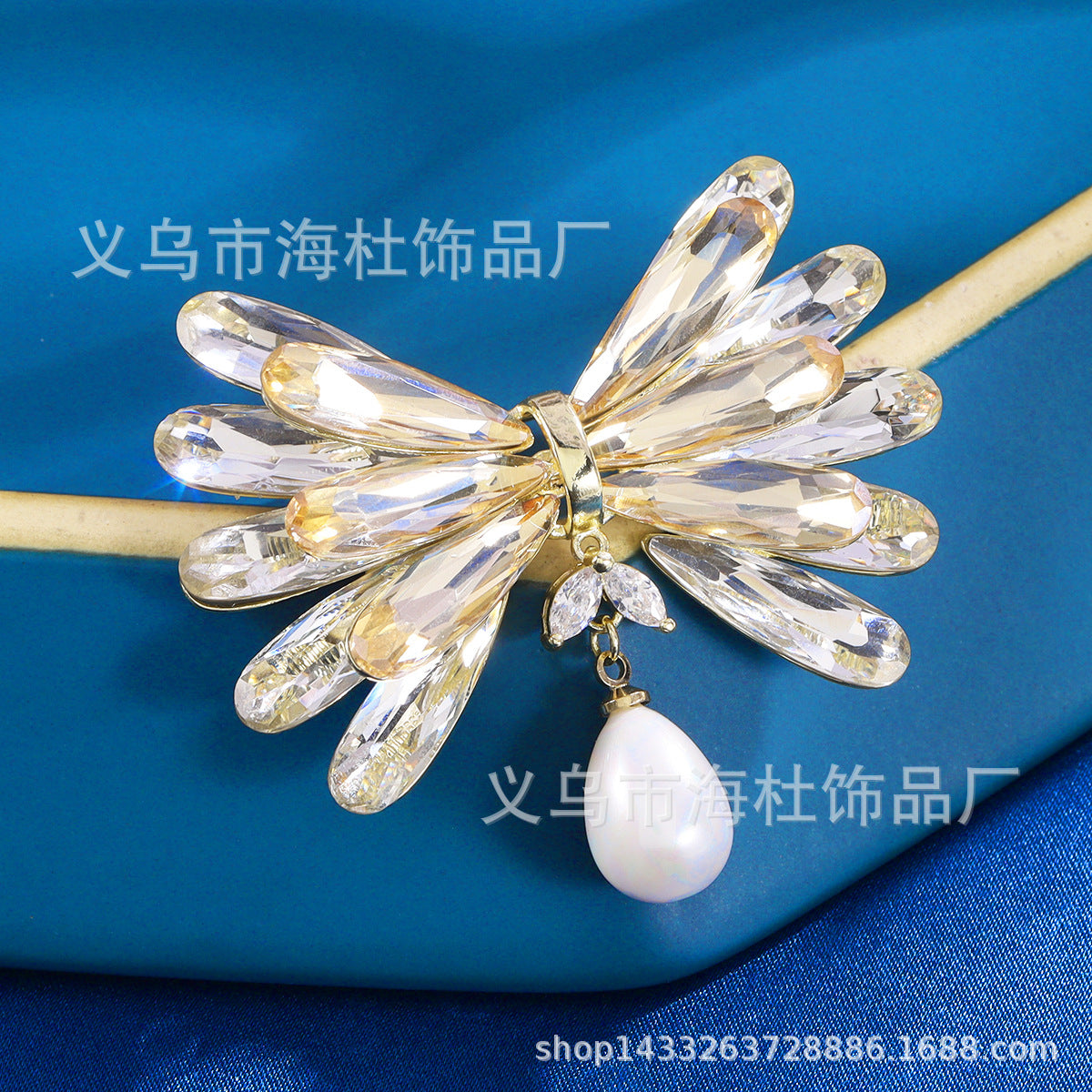 Fashion Eco-friendly Crystal Brooch