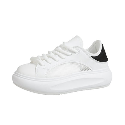 Zapatos huecos de moda transpirables blancos para mujer. 