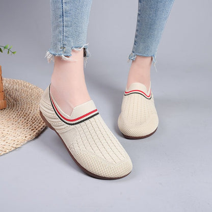 Large size casual shoes for women