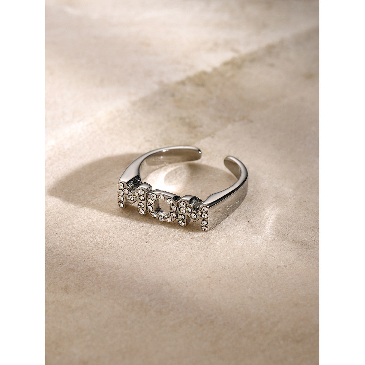 MOM letter rhinestone open ring