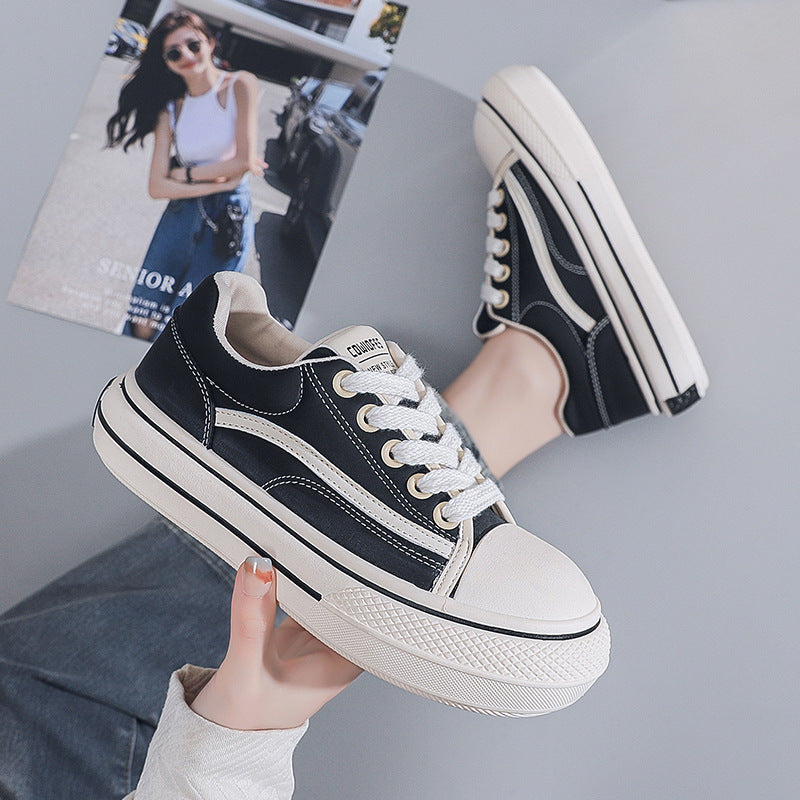 girl students' fashionable canvas shoes