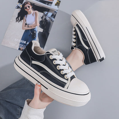 girl students' fashionable canvas shoes