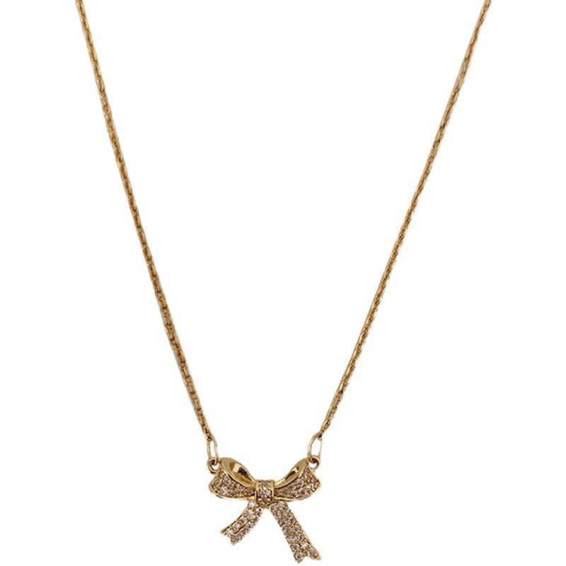 Irregular butterfly necklace