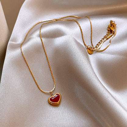 Red simple love necklace