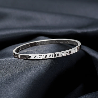 Roman numerals bracelet fashion