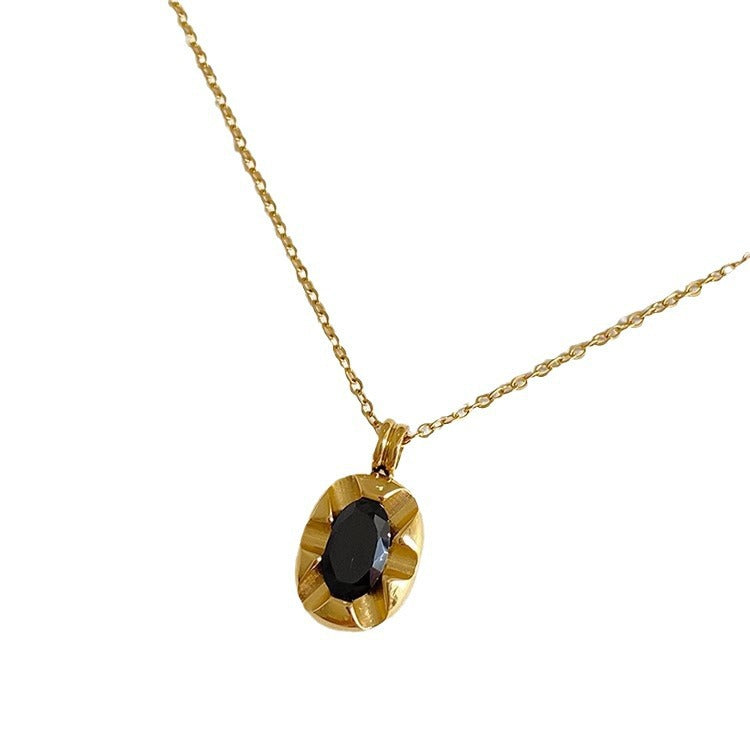 Black zircon pendant necklace