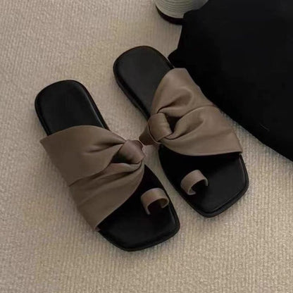 New flat bottom square head slippers