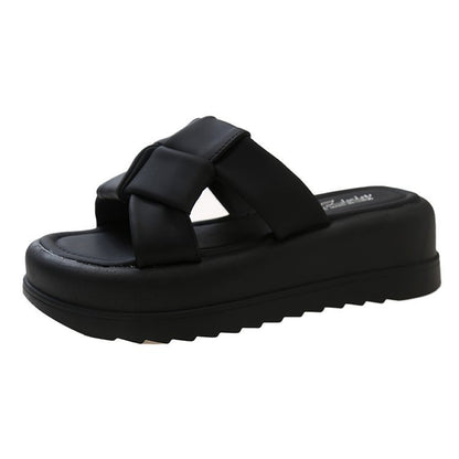 New muffin platform sandals