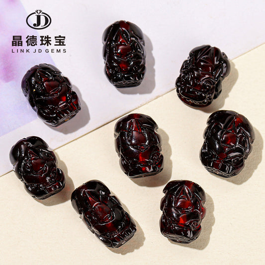 8 * 12 natural blood amber Pixiu through hole engraving accessories loose beads