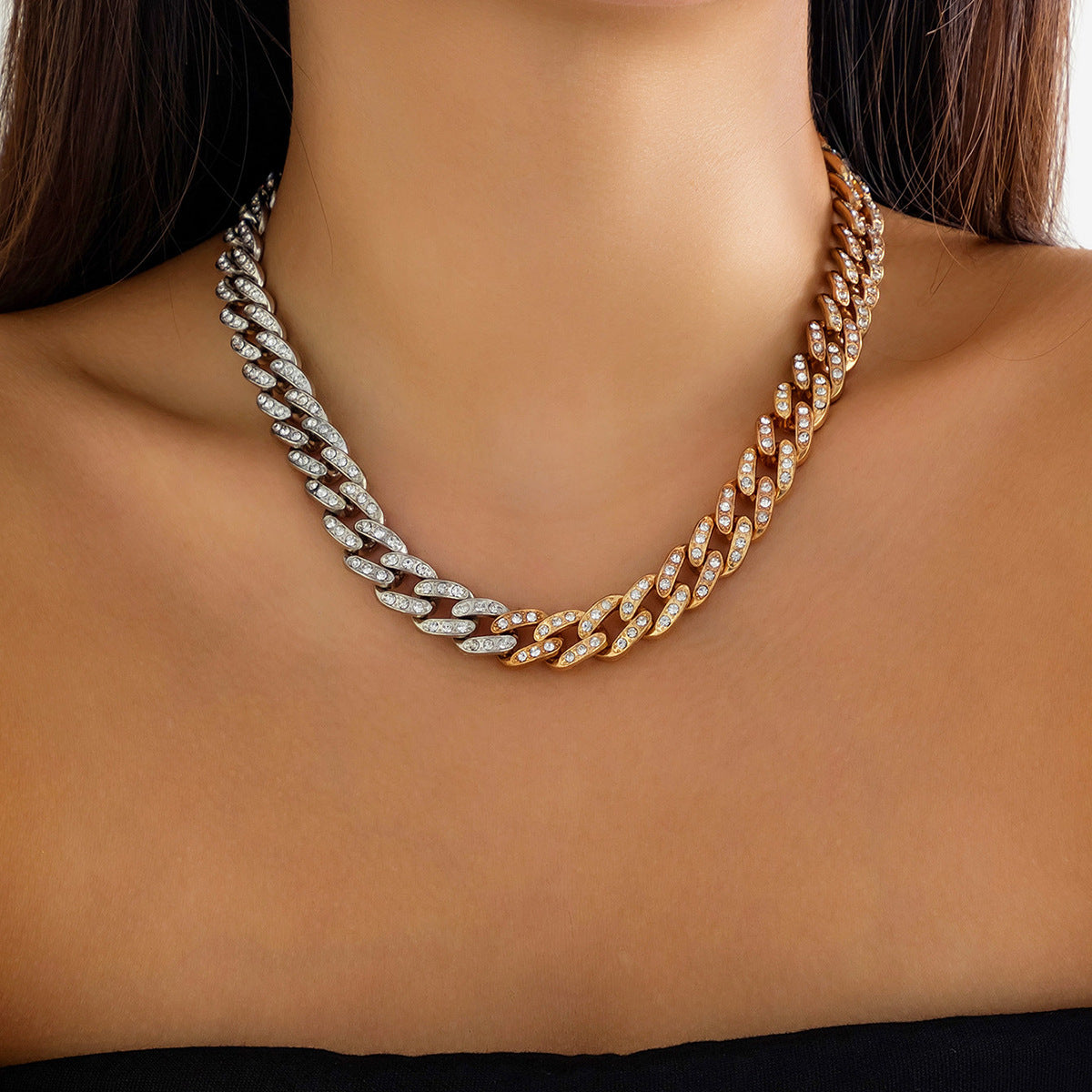 Thick chain neck chain necklace