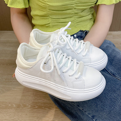 Small white shoes, casual bread shoes, niche sneakers