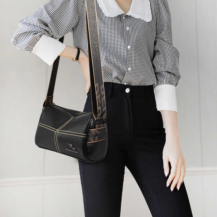 Wide shoulder strap square bag