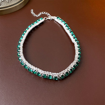 Conjunto de dos piezas de collar y pendientes con cadena de cuello verde 