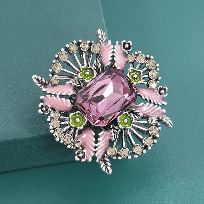 Elegant Diamond Flower Brooch