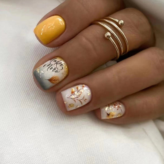 Vintage Leaf Short Square Fake Nails