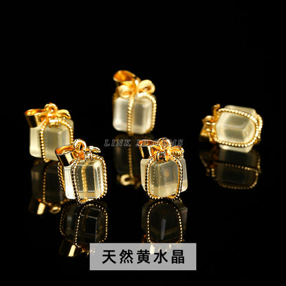 Natural powder crystal gift box pendant.