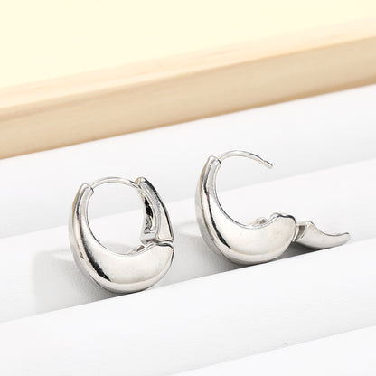 Women's oval hoop earrings