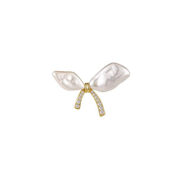 Irregular Pearl Bow Brooch