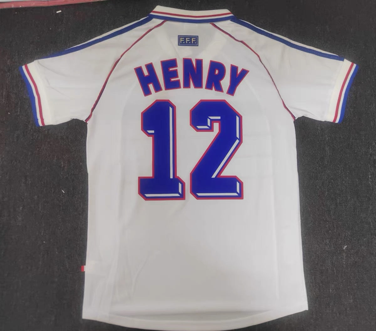 Camiseta retro de manga corta de Zidane Henry de Mbappé de Francia 82-06 