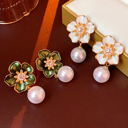 Camellia pearl earrings