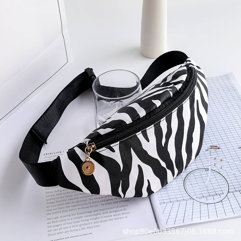 Versatile Fashion Printed Breast Bag