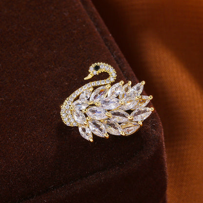 Zircon Corsage Versatile Pin