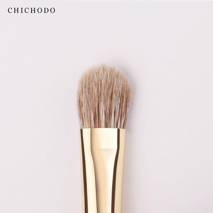 Zhenmei Ancient Charm Chinese Red Large Eyeshadow Brush