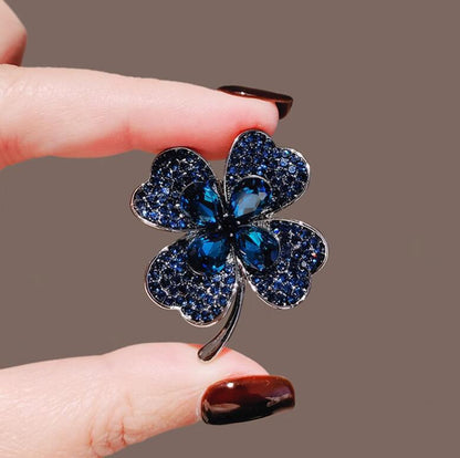 Crystal four-leaf clover high-end brooch