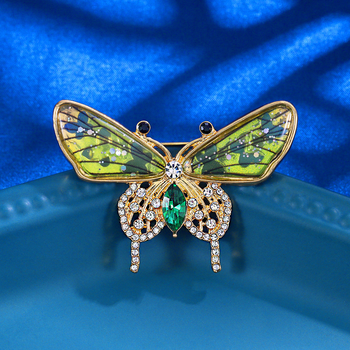 Gradual change Crystal Butterfly Brooch