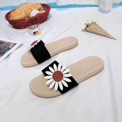 Sunflower flat slippers