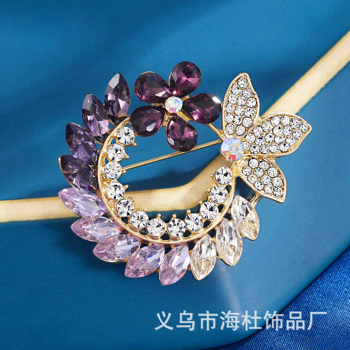 High-end crystal garland brooch