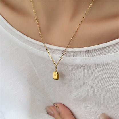 Double-sided English letter necklace