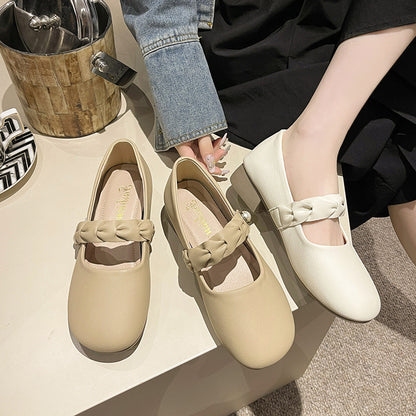 Soft-soled round head flats