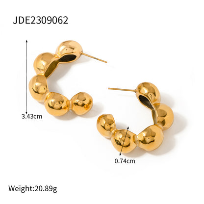 Five hemisphere C-shaped earrings