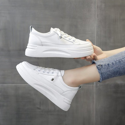 Thick-soled casual muffin little white shoes